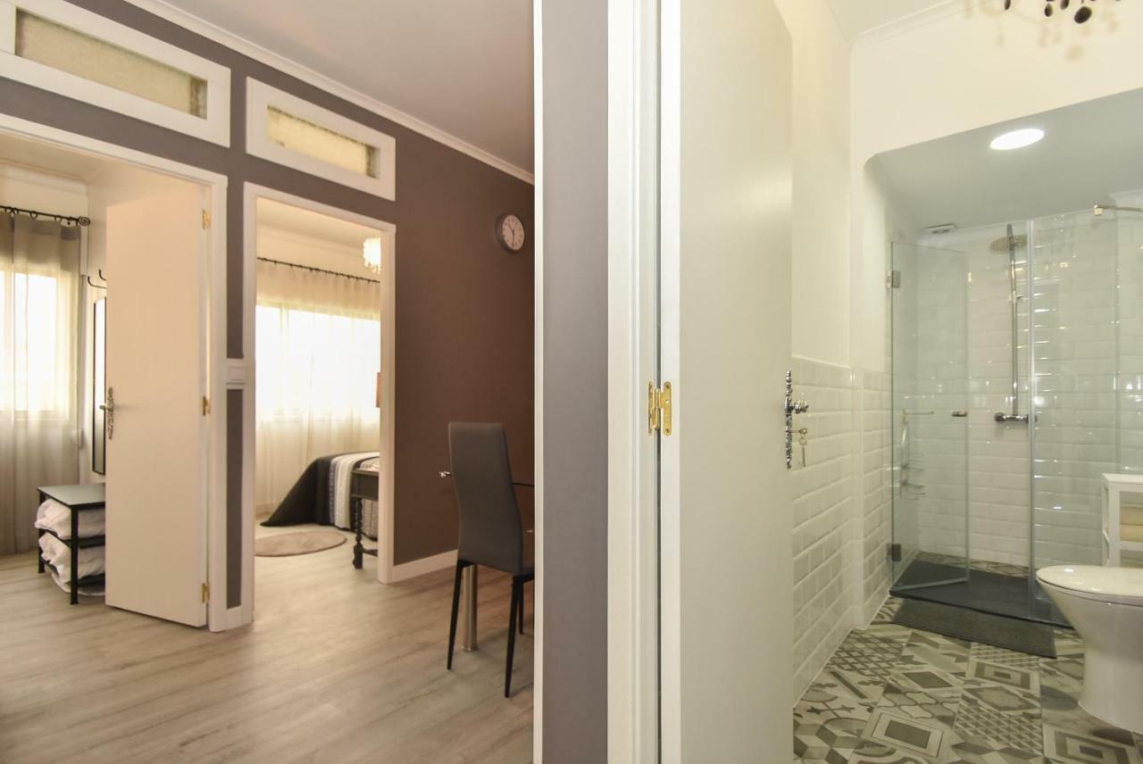 Oporto Batalha Residence Free Parking Buitenkant foto