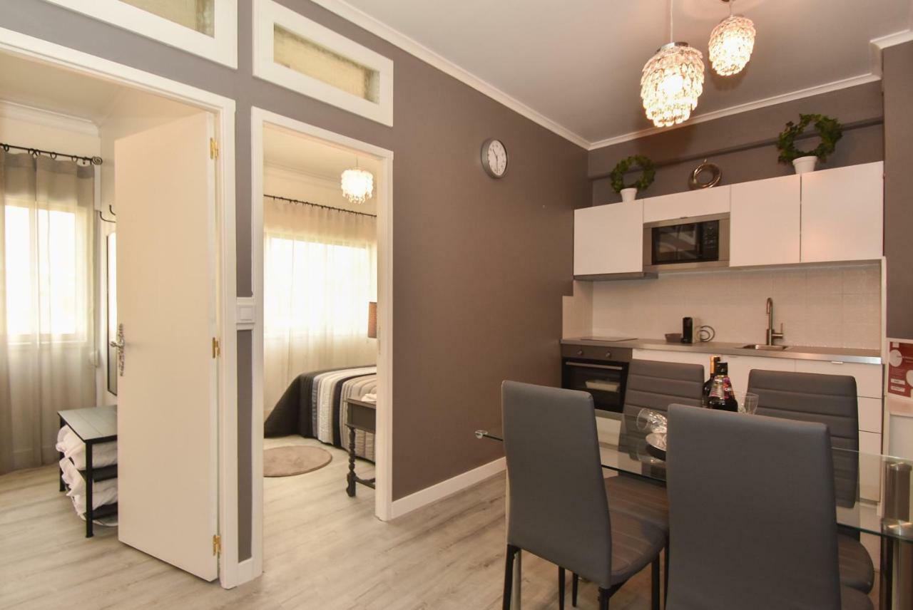 Oporto Batalha Residence Free Parking Buitenkant foto